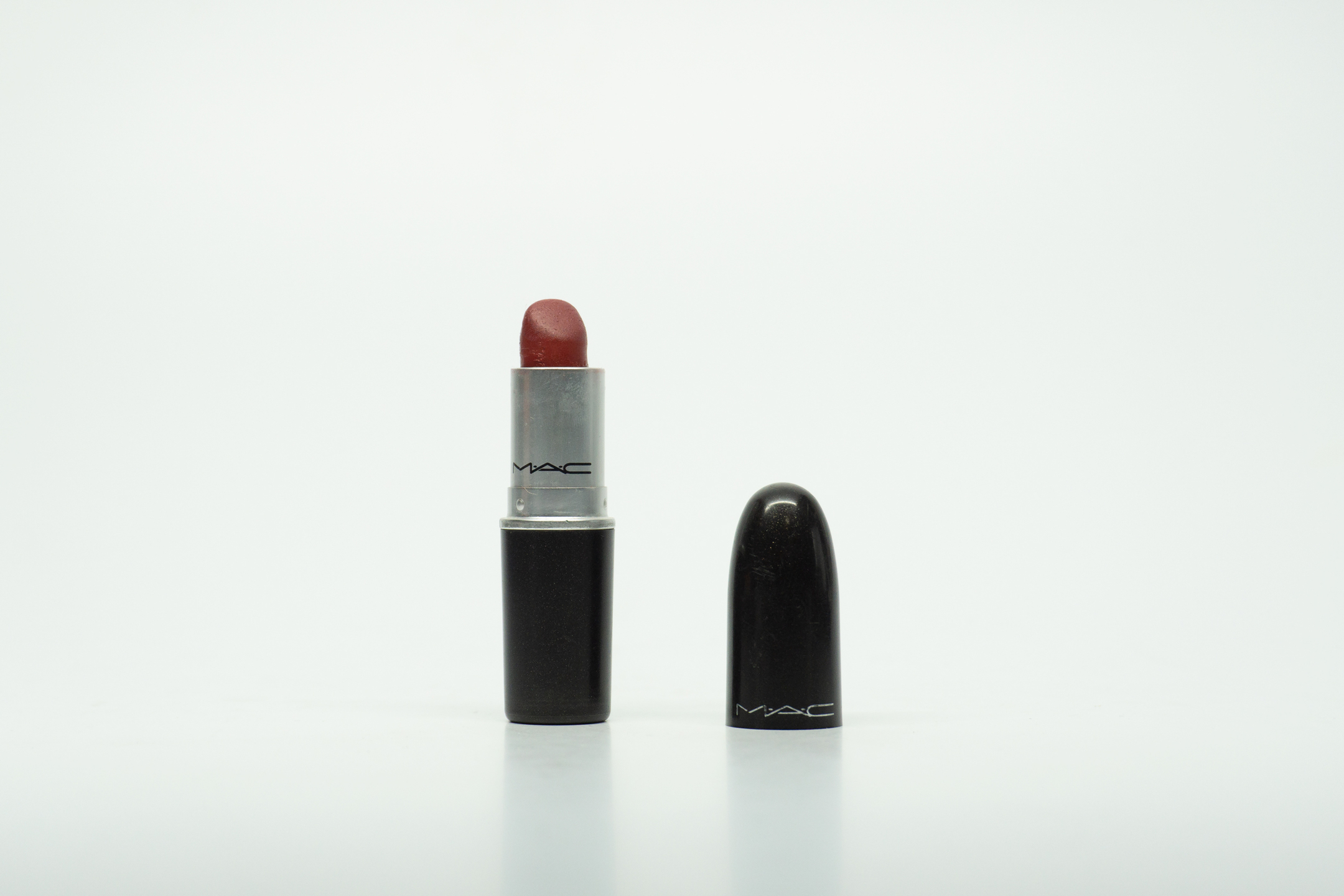 Amy Winehouse's MAC Lipstick 