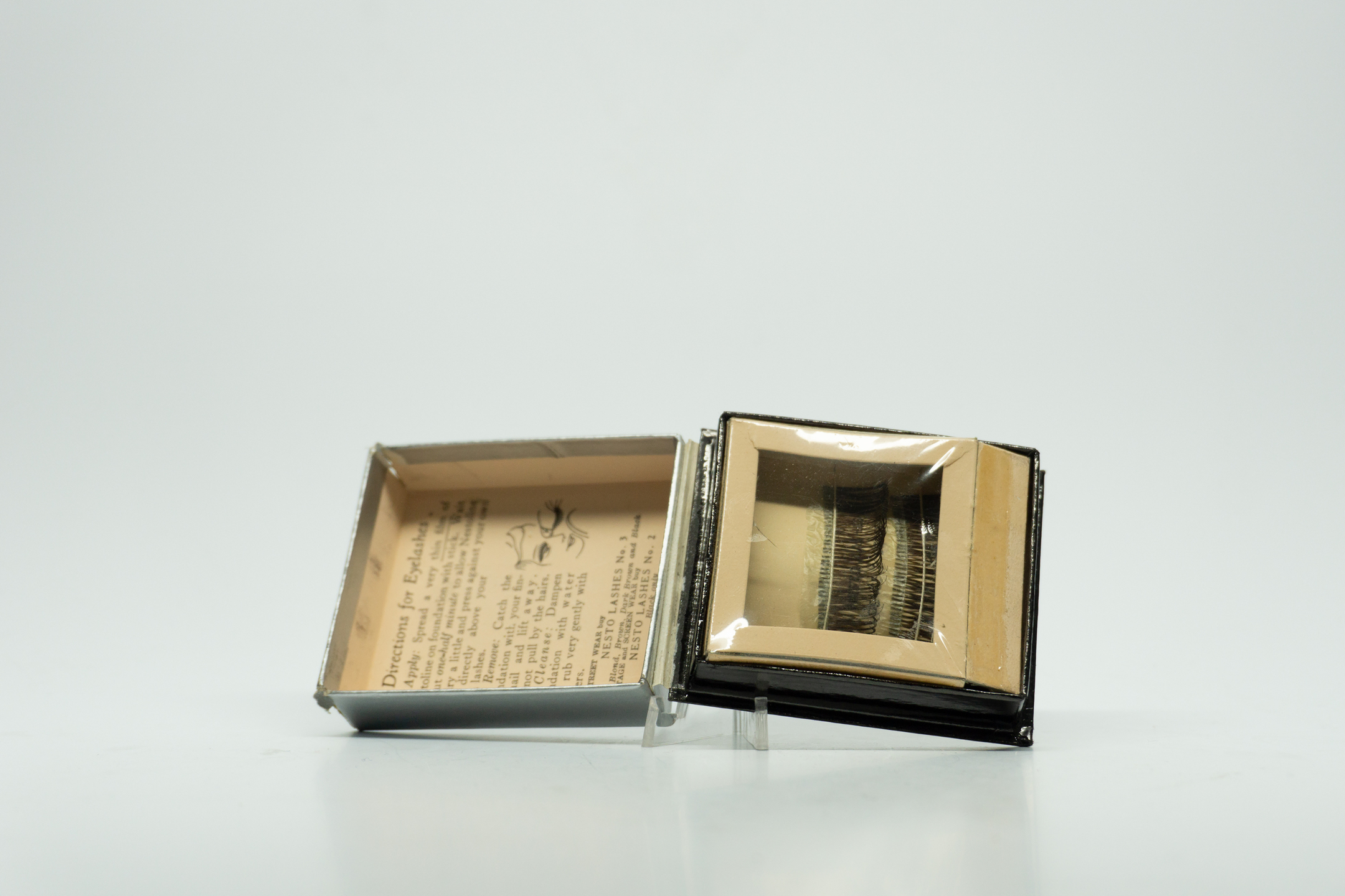 Mae West's False Eyelashes